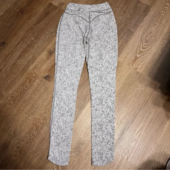 Gymshark Fleur Textured Leggings - Picture 4 of 7